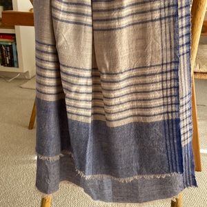 100% Cashmere Scarf